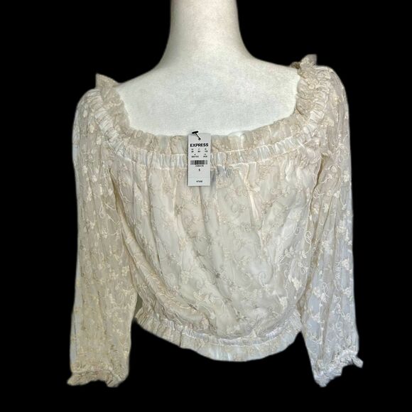 NWT EXPRESS Long Sleeve Lace Gathered Hem Crop Top Women's Size S - Picture 3 of 8
